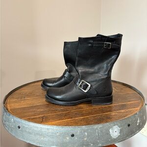 Women’s Frye Viv Short Engineer Boots